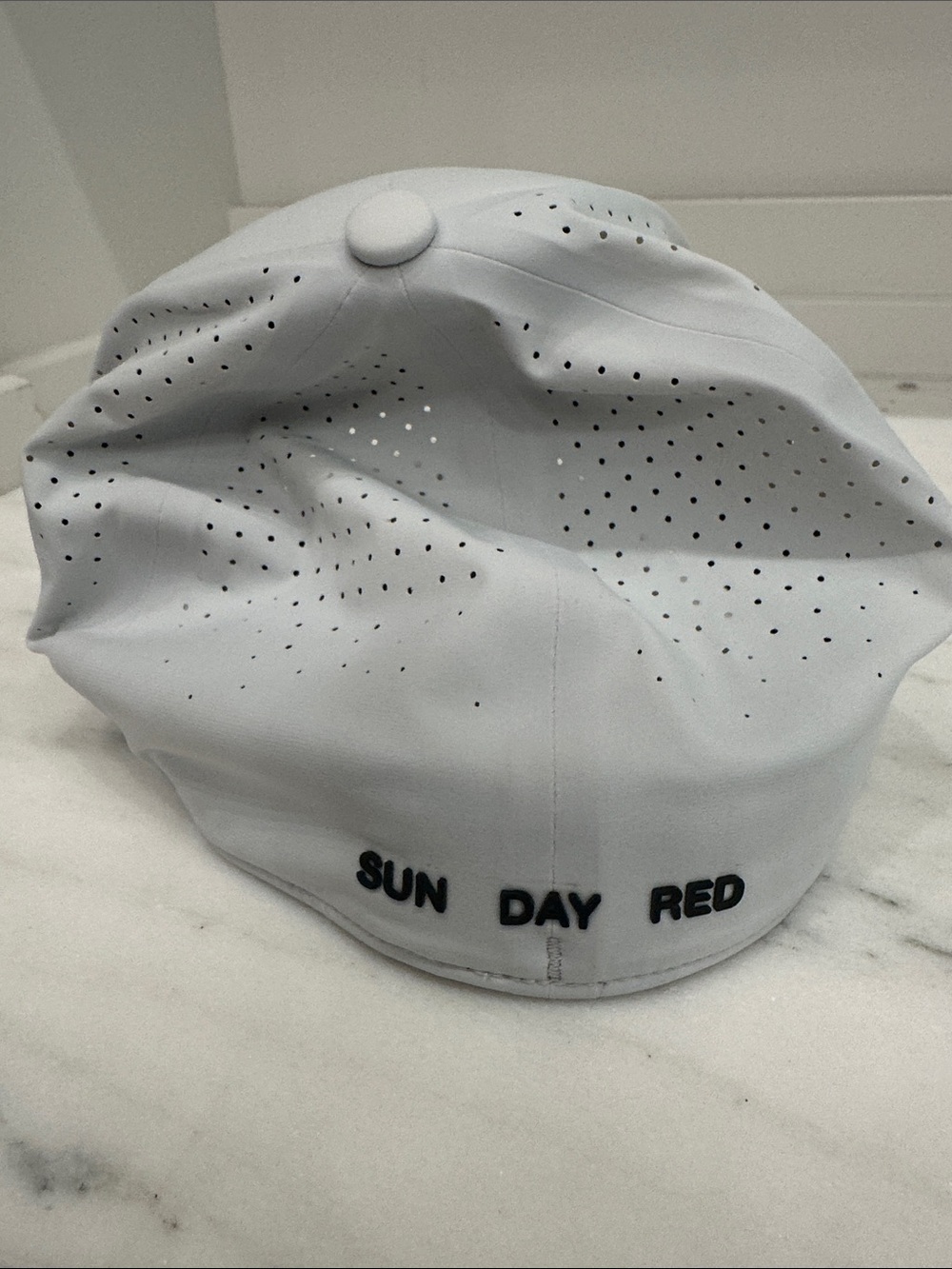 Sun Day Red White Performance golf Cap with Small Black Logo. Like new - Picture 2 of 3